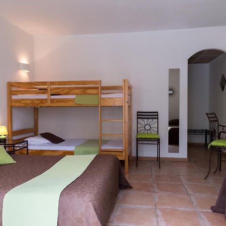 The Originals City, Hotel Le Village Provencal, Aix-En-Provence Nord Pertuis Exterior photo