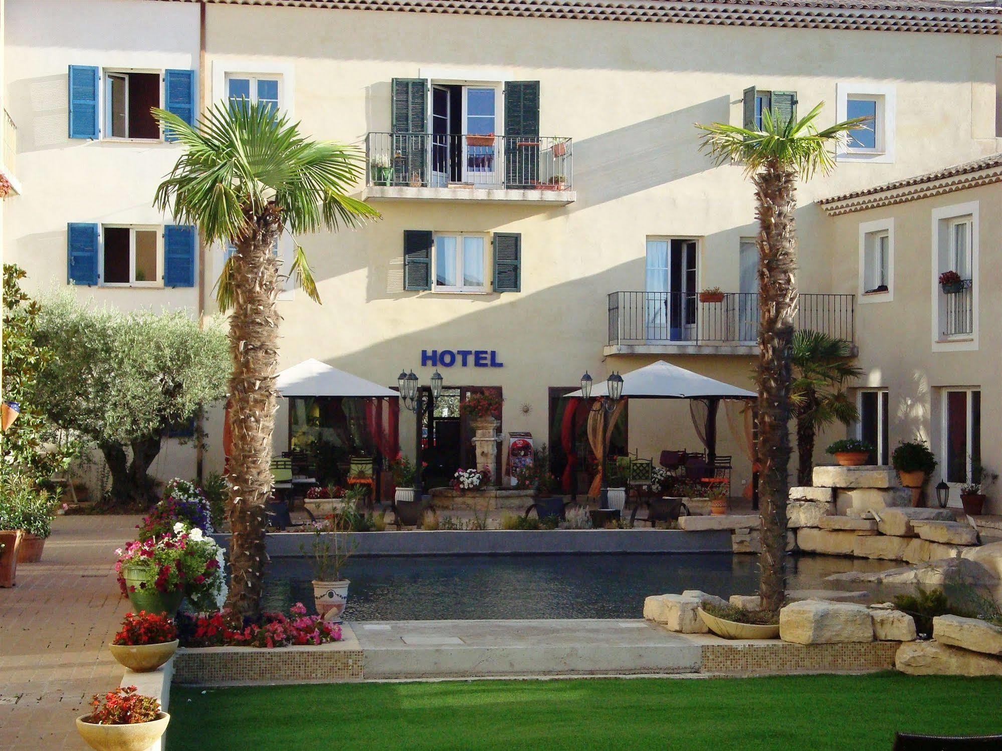 The Originals City, Hotel Le Village Provencal, Aix-En-Provence Nord Pertuis Exterior photo