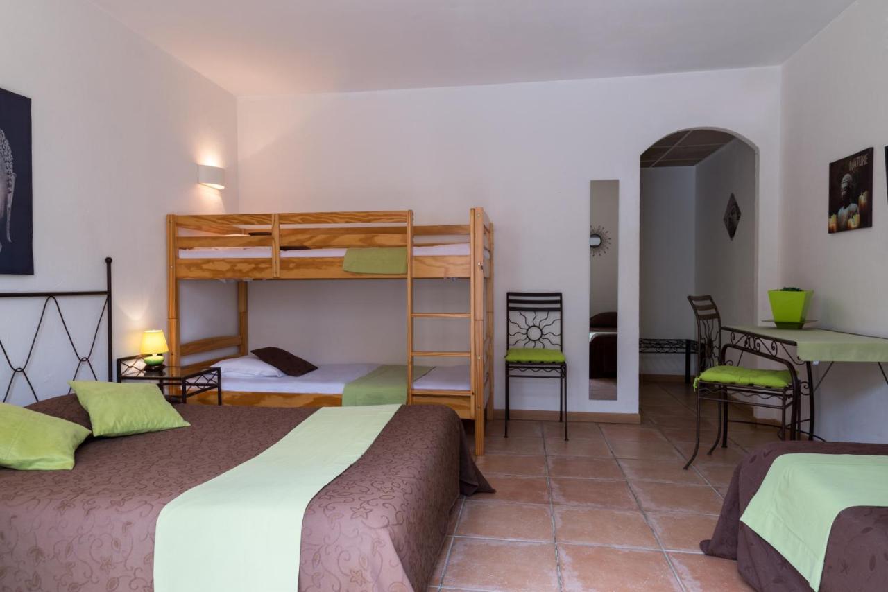 The Originals City, Hotel Le Village Provencal, Aix-En-Provence Nord Pertuis Exterior photo
